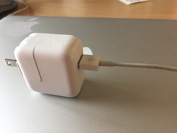 Apple 12W USB電源アダプタでiPhon6を高速充電